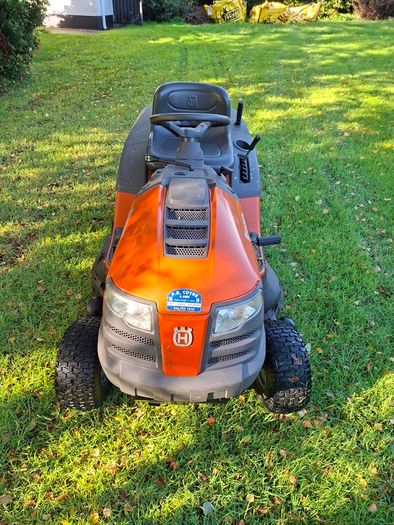 Ride On Lawnmower