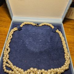 Vintage Fix Pearl Necklace