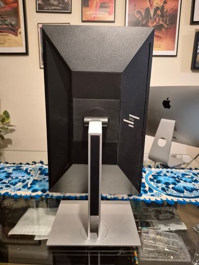 HP E24 G4 - 24in FHD Monitor