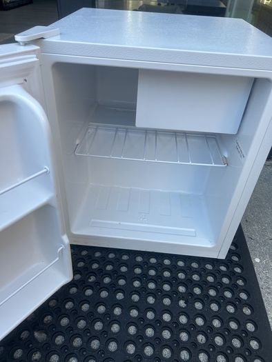 table top fridge
