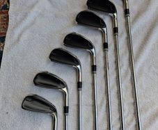Cleveland HB3 irons set 4-PW