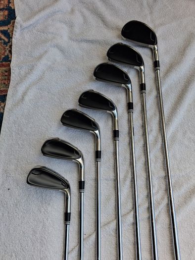 Cleveland HB3 irons set 4-PW