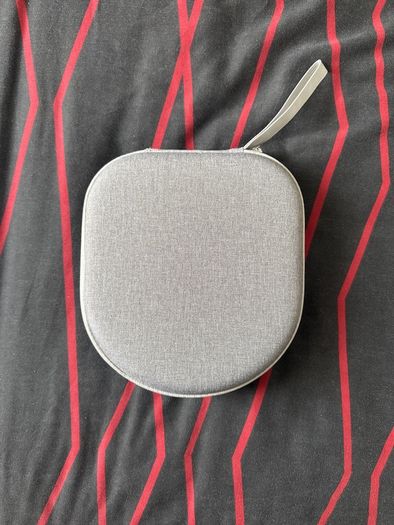 JBL Live 770NC Over-Ear Noise-Cancel