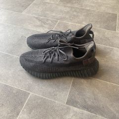 adidas Yeezy Boost 350 V2 Black reflective UK 10