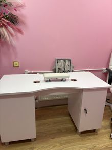 Manicure Desk with built in dust collector