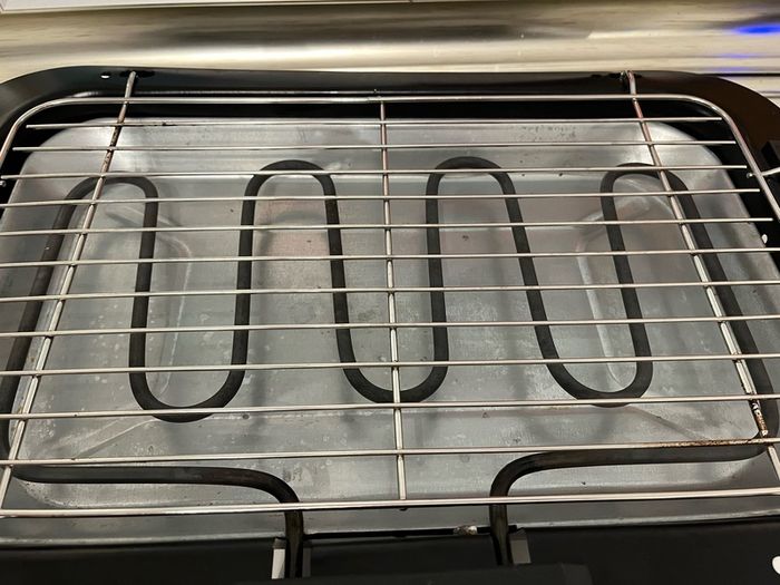 Electric barbecue