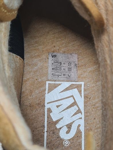 boys junior VANS SK8 HI MTE trainers SKATE SHOES hi tops beige mustard Size UK 5.5 EU 38.5