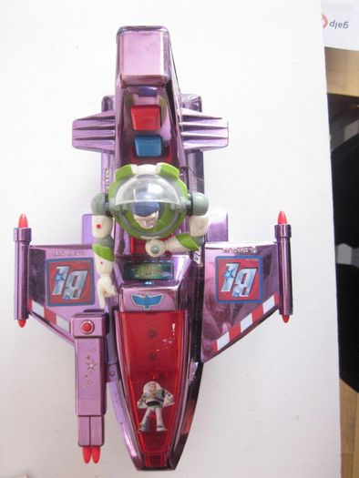 Disney Buzz Lightyear Galactic Cruiser
