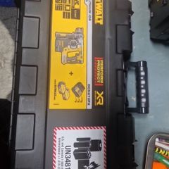 Dewalt Box