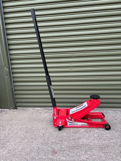 Brand New 4 Ton Low Profile Floor Jack