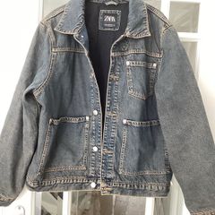 Men's Zara Denim Jacket. Size Large.
