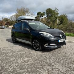 2014 Renault Grand Scenic