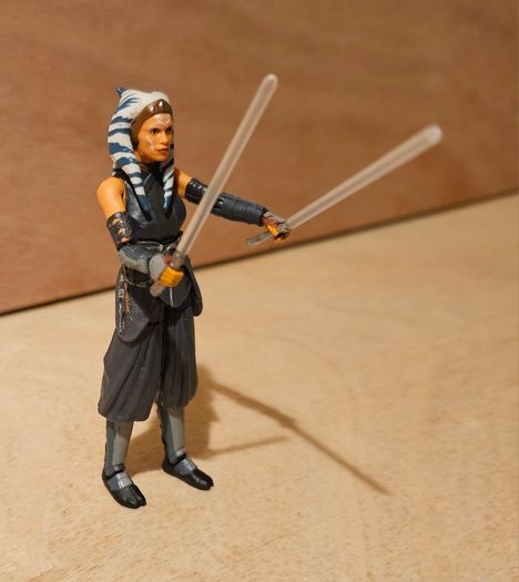 Star Wars Ahsoka Tano 3.75 " Scale As New Out Of Pack