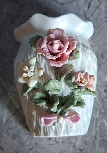 Vintage ceramic wall pocket vase