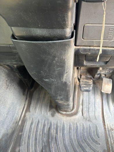 Man - 8 Wheeler Tipper - Auto- Year 2015
