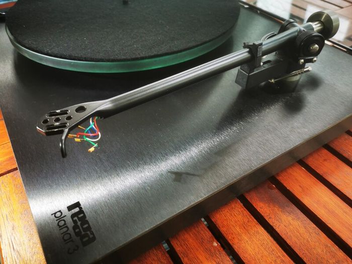 Rega Planar 3 Turntable