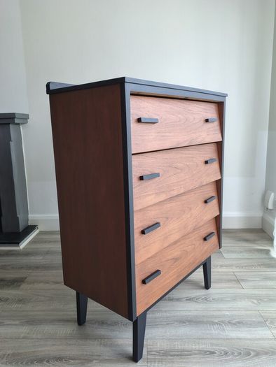 Mid-century modern chest of drawers