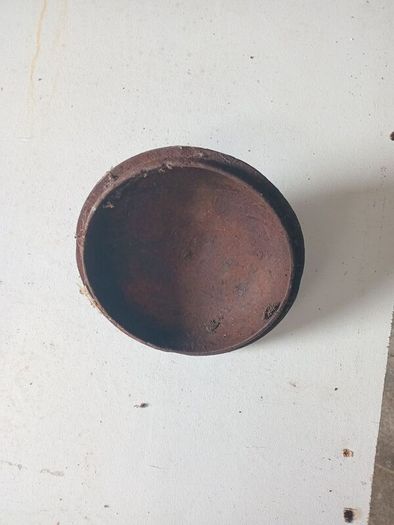 old fashion cast kettle lid