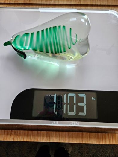 Glass paperweight