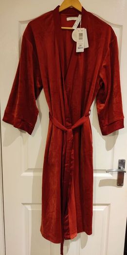 Women's robe
