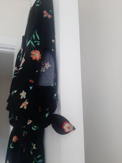 Floral black top