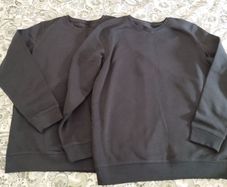 New Navy school sweatshirts 33-34 inches new
