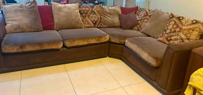 Corner L sofa + armchair