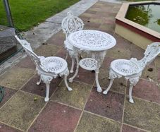 cast iron bistro set