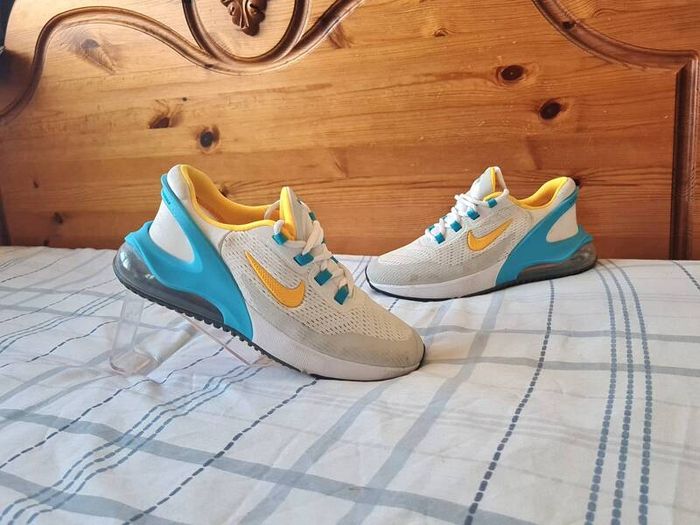 2022 nike air max go gs Size 5 eu 38 white/yellow in excellent condition