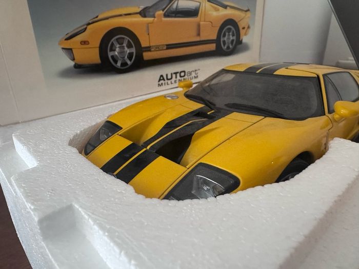 1:18 model cars