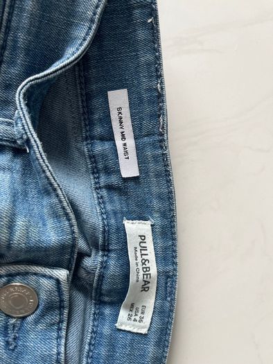 Hollister, Pull & Bear, Zara jeans and dungarees Age 9 - 13 years (Free girls clothes bundle for first buyer to offer asking price on this)