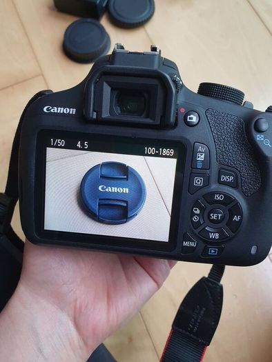 Canon EOS 1200D DSLR Bundle +18-55mm Lens & Lowepro Bag Mint-Unused Condition