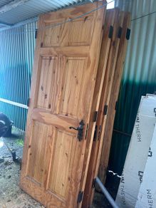 Internal pine doors