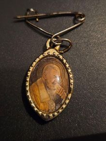 Saint Padre Pio Relic