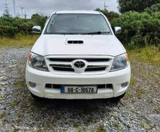Toyota hilux 08 plate
