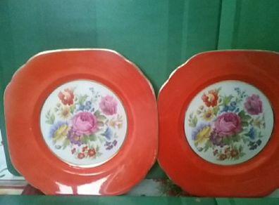 22.Kt. Gold Cake Plates