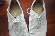 Dance shoes