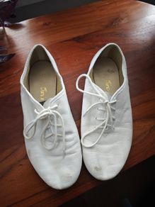 Dance shoes