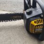 chain saw Image 2