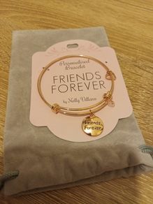 Forever friends Rose gold bangle