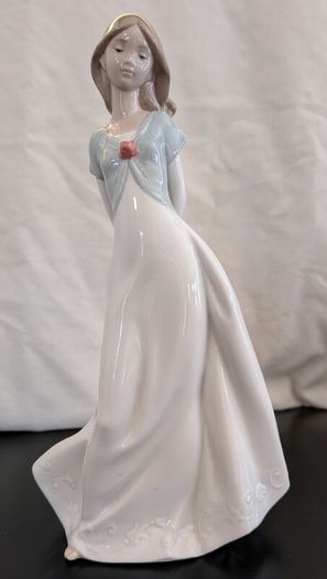 NAO by Lladro 1450, Truly in Love, Vintage Porcelain Ballerina Figurine Spain