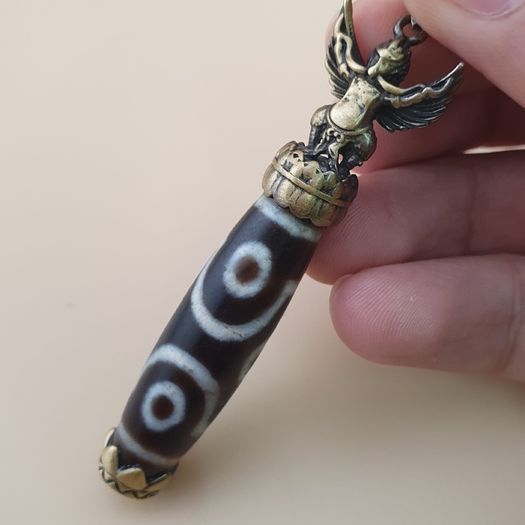 Vintage 6 Eyes Hiamalyan Tibetan Agate Bead Brass Pendant