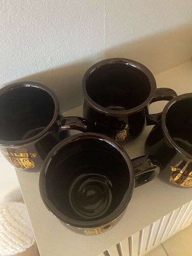 Very Rare Baileys Coffee Mugs (4)