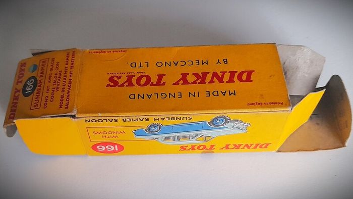 Diecast Vintage Dinky Toys Sunbeam Rapier - Near Mint Original Condition/Very Good Box