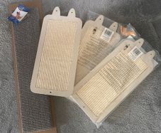 4x Wall mounted cat scratching boards