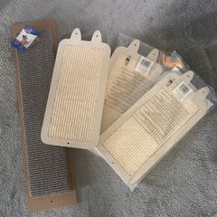 4x Wall mounted cat scratching boards