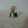 Santa Snowglobe Image 3