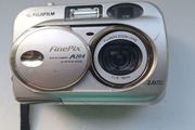 Fujifilm FinePix A204 digital camera