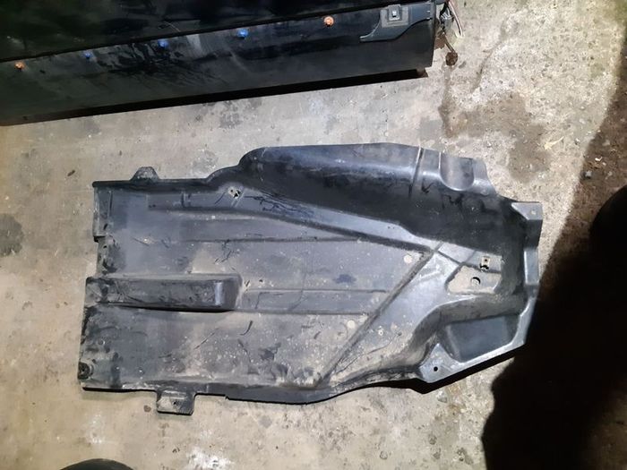 BMW X3 Series E83 Underbody Covering Tank Shielding Cover Left N/S 3400039