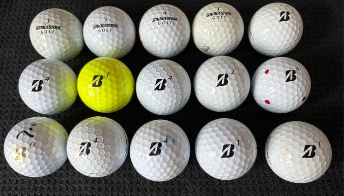 15 Bridgestone Golf Balls